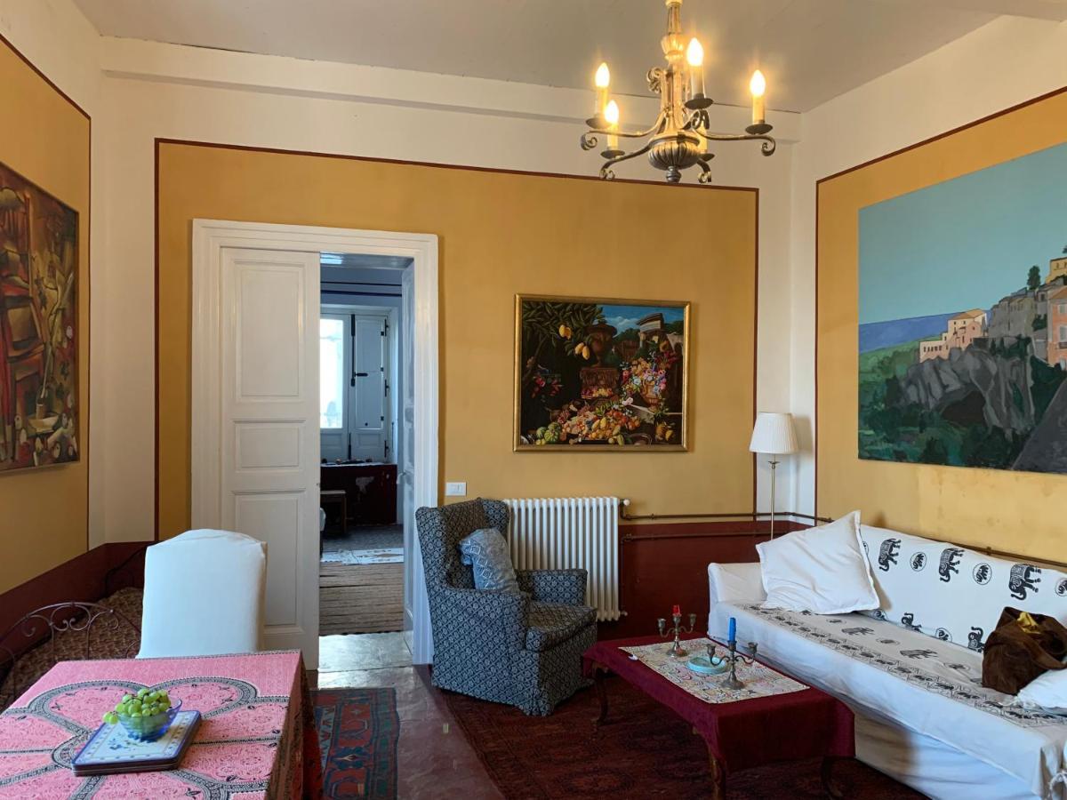 Appartamento Palazzo Carratelli Amantea Esterno foto